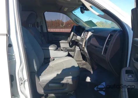 2019 Ram 1500 Classic Tradesman 4X2 6'4 Box from USA, damaged, VIN 1C6RR6FG3KS680690